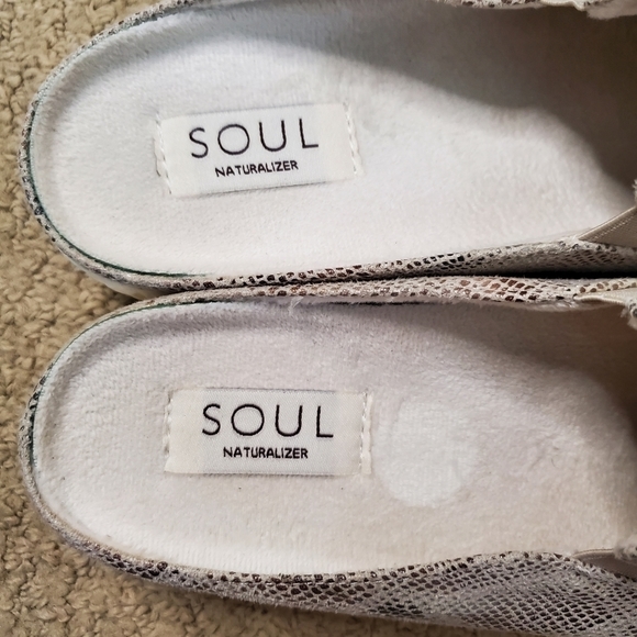 SOLD 🌟 𝅺naturalizer SOUL Truly Mule Snakeskin Slip On Sneaker Size 9 NWOT - Picture 13 of 15